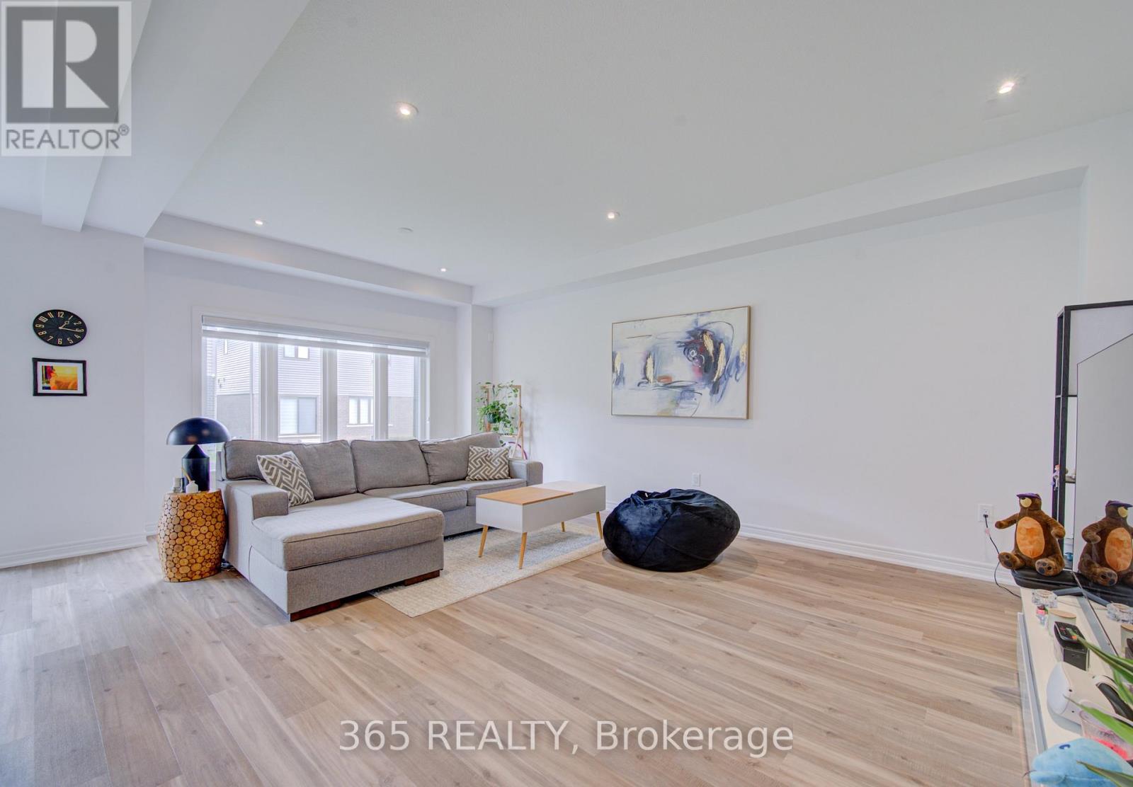 227 Longboat Run W, Brantford, Ontario  N3T 0X1 - Photo 11 - X13087666