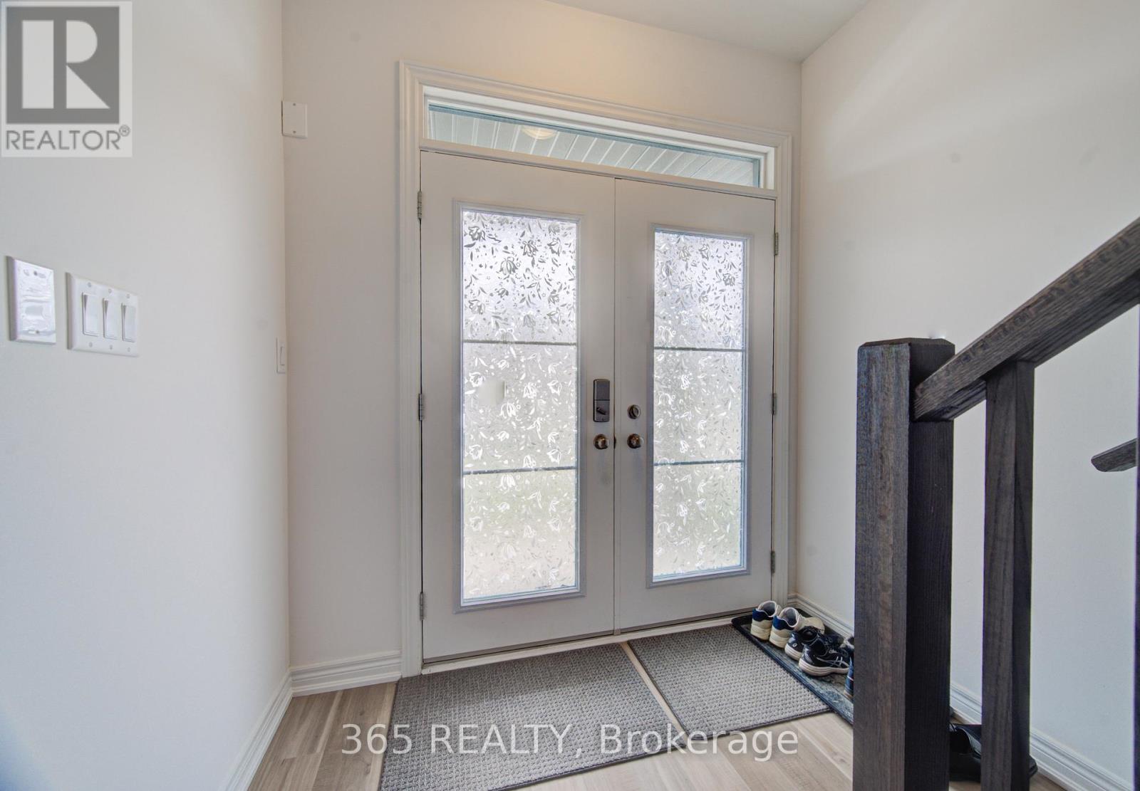 227 Longboat Run W, Brantford, Ontario  N3T 0X1 - Photo 5 - X13087666