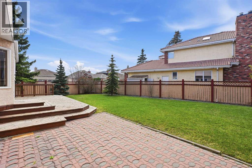 6 Christie Briar Lane SW, Calgary, Alberta  T3H 2H5 - Photo 31 - A2308376