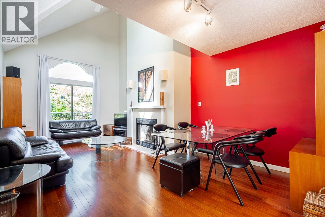 304 592 W 16th Avenue, Vancouver, British Columbia  V5Z 1S4 - Photo 2 - R3119429