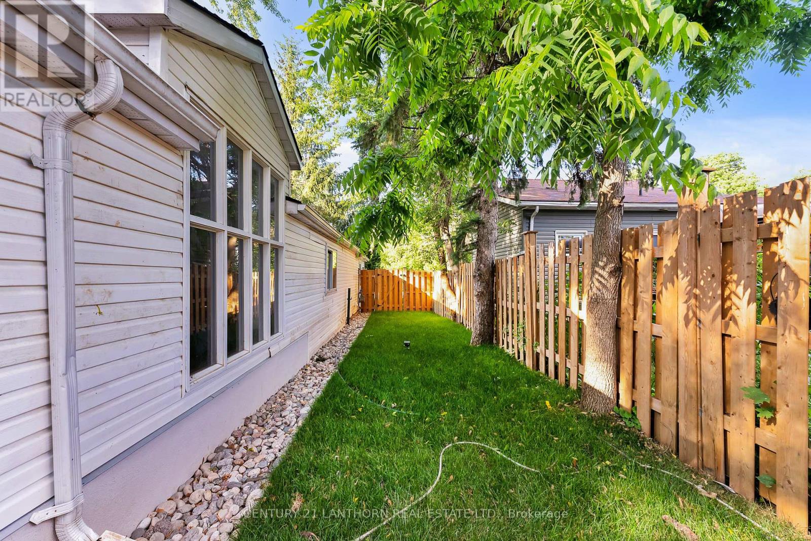 29 1/2 Washburn Street, Prince Edward County (Picton Ward), Ontario  K0K 2T0 - Photo 25 - X13087710