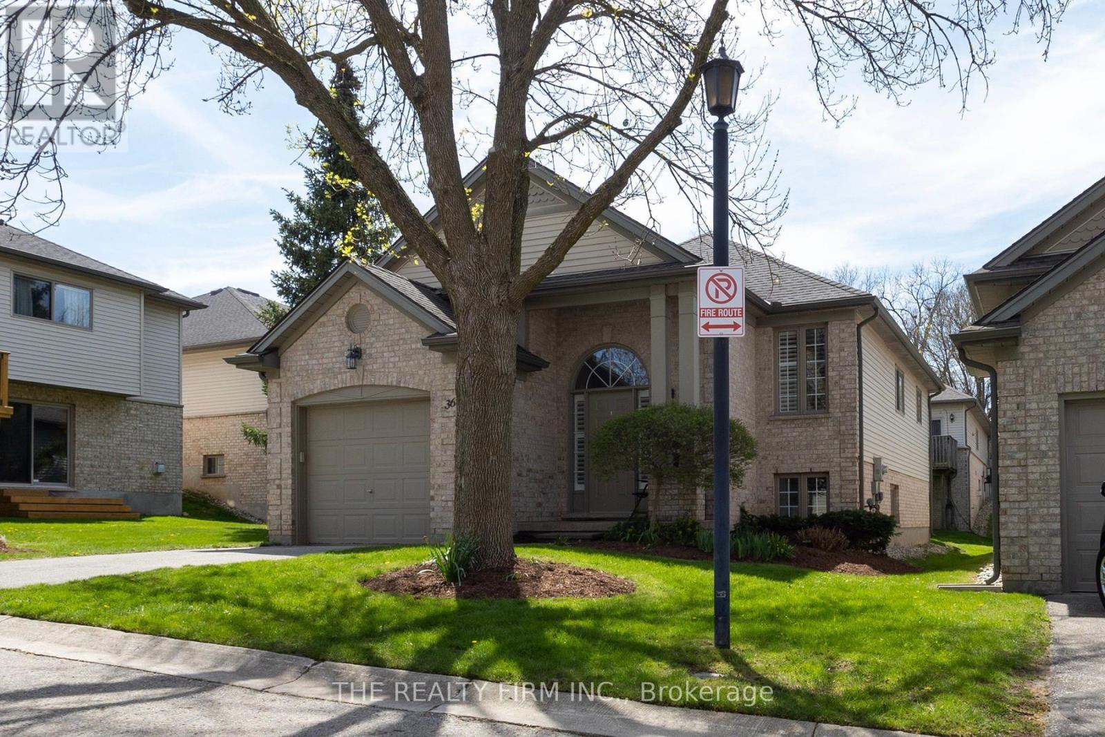 1499 Byron Baseline Road, London South, Ontario  N6K 4T4 - Photo 2 - X13087690