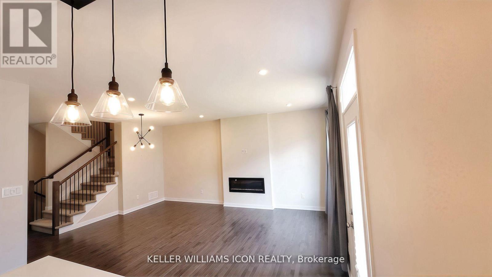 319 Canadensis Lane, Ottawa, Ontario  K2J 6X8 - Photo 4 - X13087708