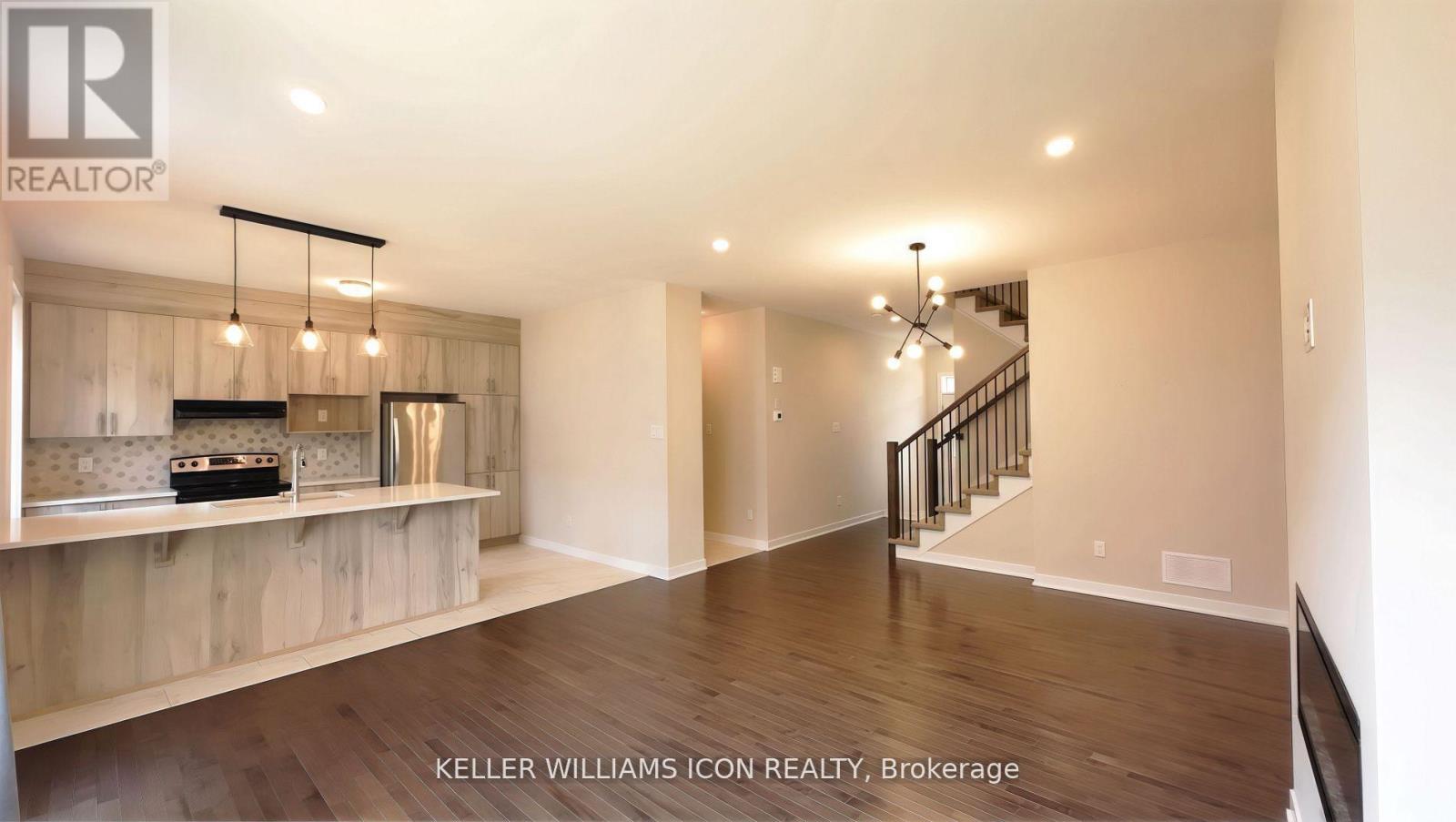 319 Canadensis Lane, Ottawa, Ontario  K2J 6X8 - Photo 6 - X13087708