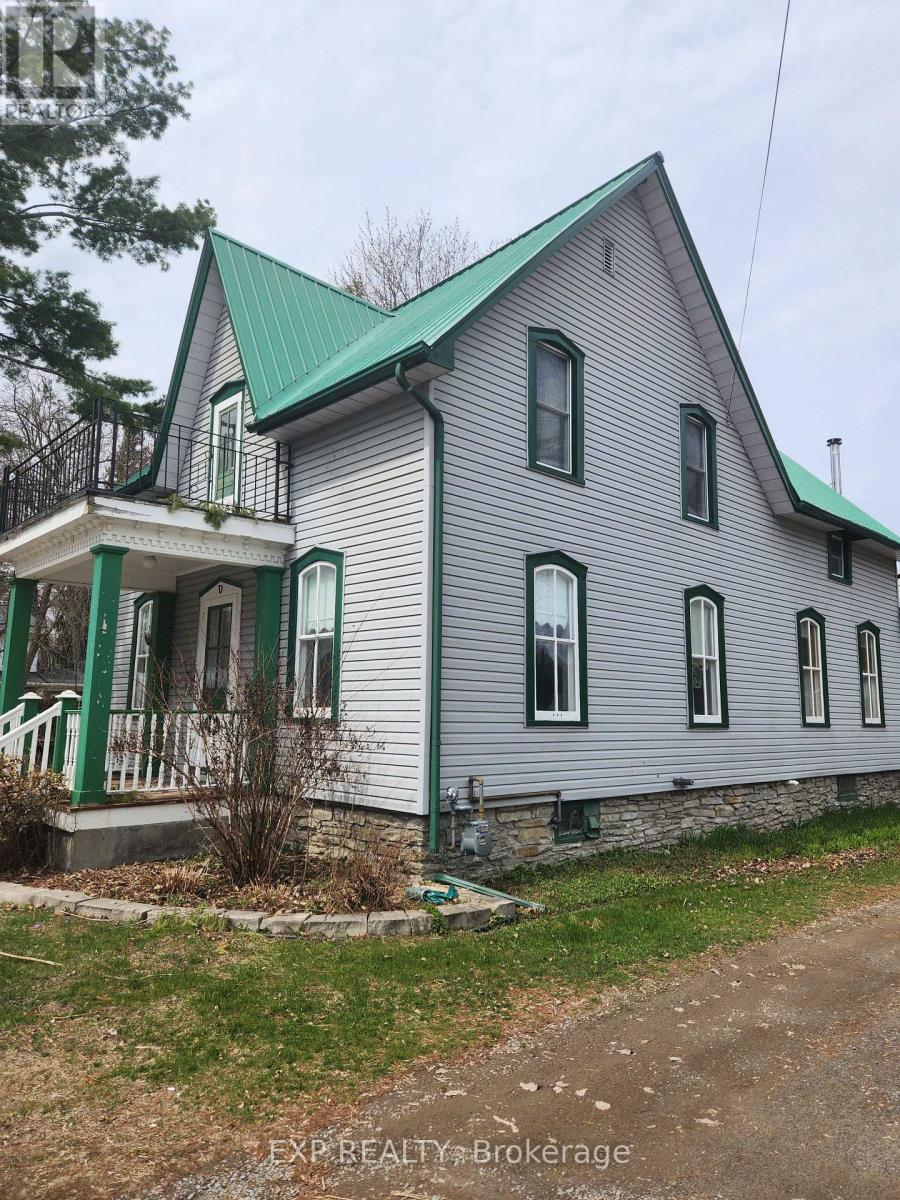 10577 Moun Main Street, North Dundas, Ontario  K0E 1W0 - Photo 2 - X13087712