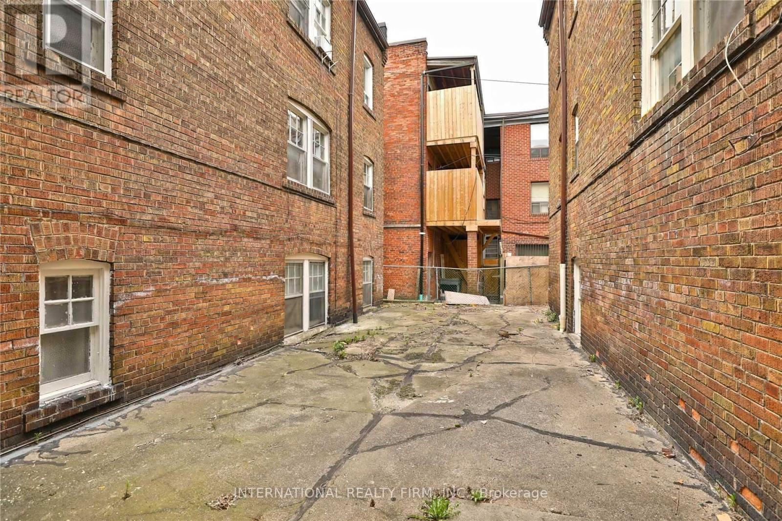 2 - 1094 College Street, Toronto (Dufferin Grove), Ontario  M6H 1B3 - Photo 2 - C13087740