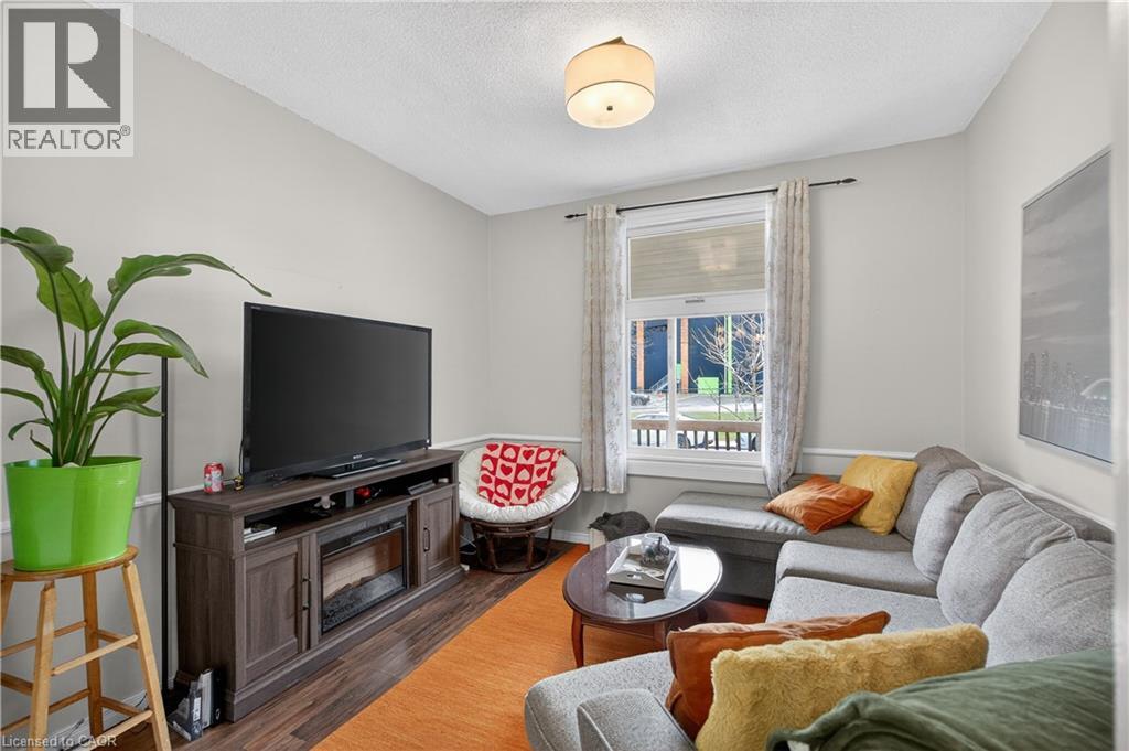 209 Glendale Avenue N, Hamilton, Ontario  L8L 7K2 - Photo 6 - 40827523