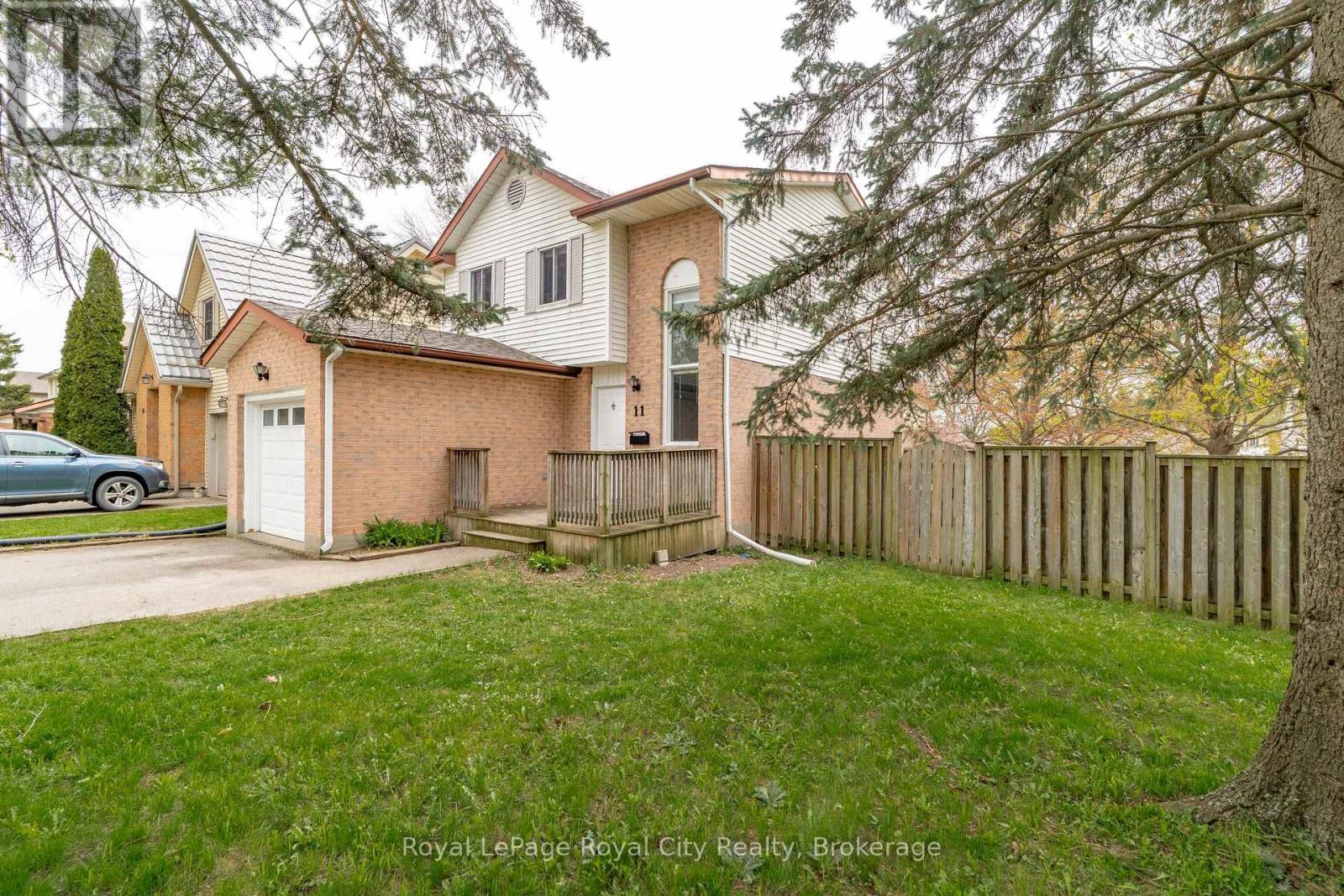 11 Sagewood Place, Guelph, Ontario  N1G 3M8 - Photo 2 - X13087736