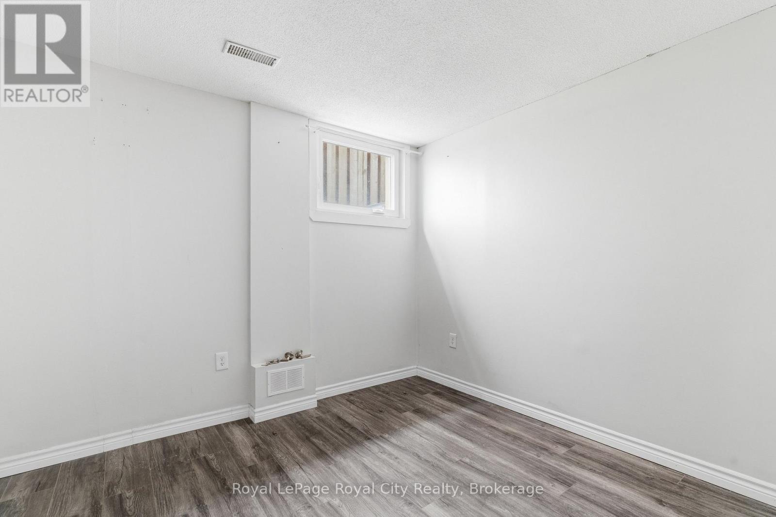 11 Sagewood Place, Guelph, Ontario  N1G 3M8 - Photo 20 - X13087736