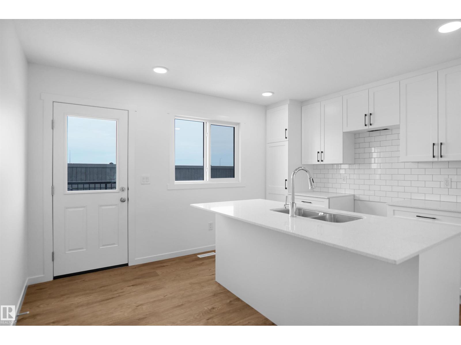 #111 1009 Cy Becker Rd Nw, Edmonton, Alberta  T5Y 4B7 - Photo 11 - E4485878