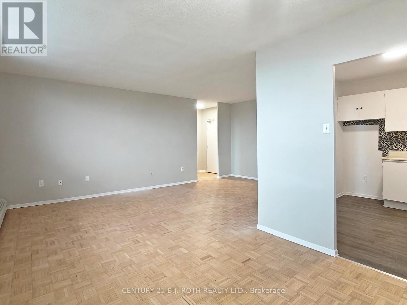 407 - 98 Holgate Street, Barrie (Allandale), Ontario  L4N 2T9 - Photo 4 - S13087698