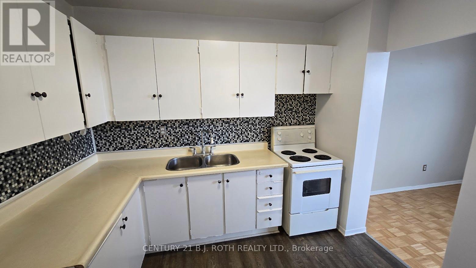 407 - 98 Holgate Street, Barrie (Allandale), Ontario  L4N 2T9 - Photo 5 - S13087698