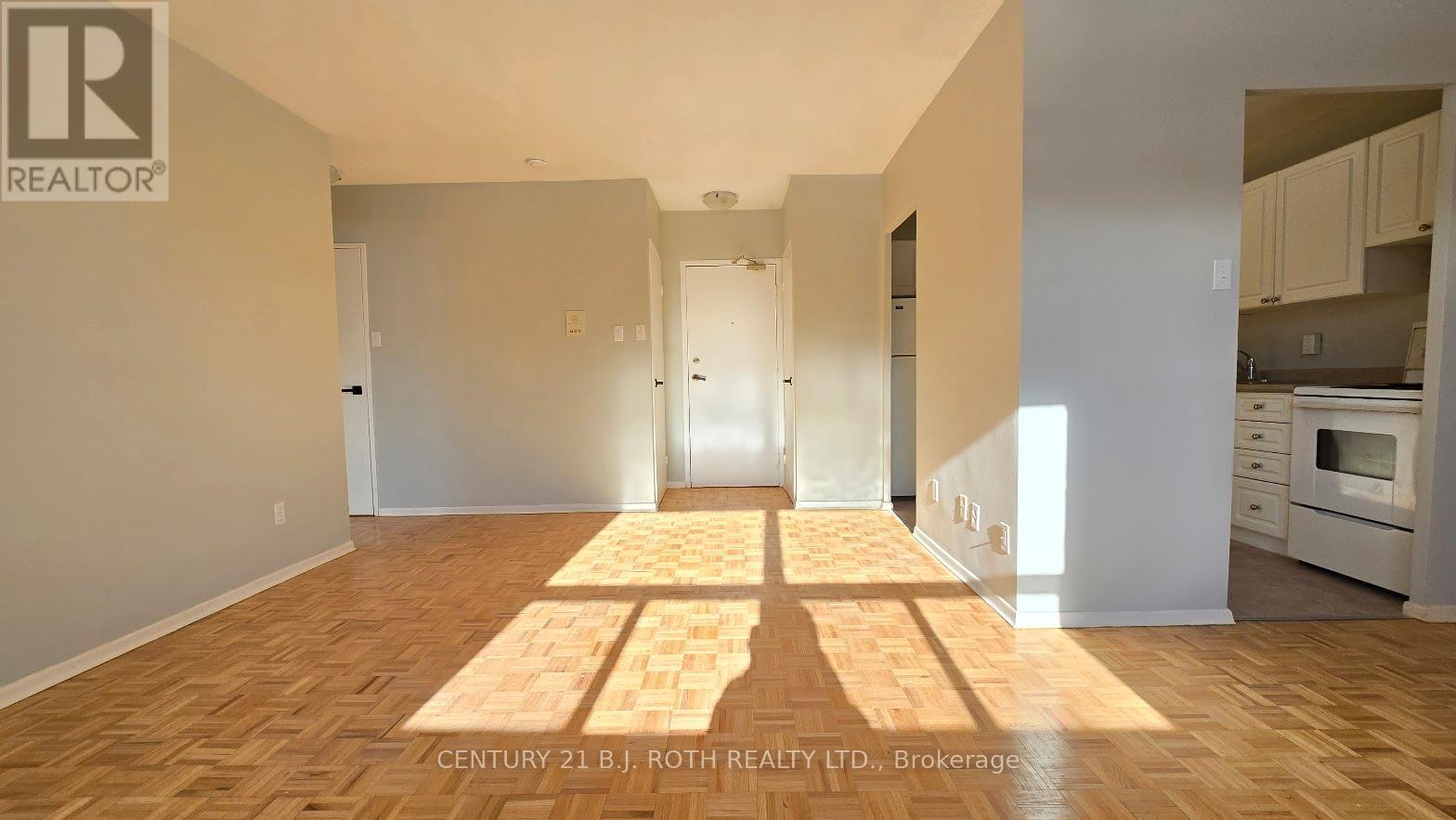 306 - 98 Holgate Street, Barrie, Ontario  L4N 2T9 - Photo 3 - S13087700
