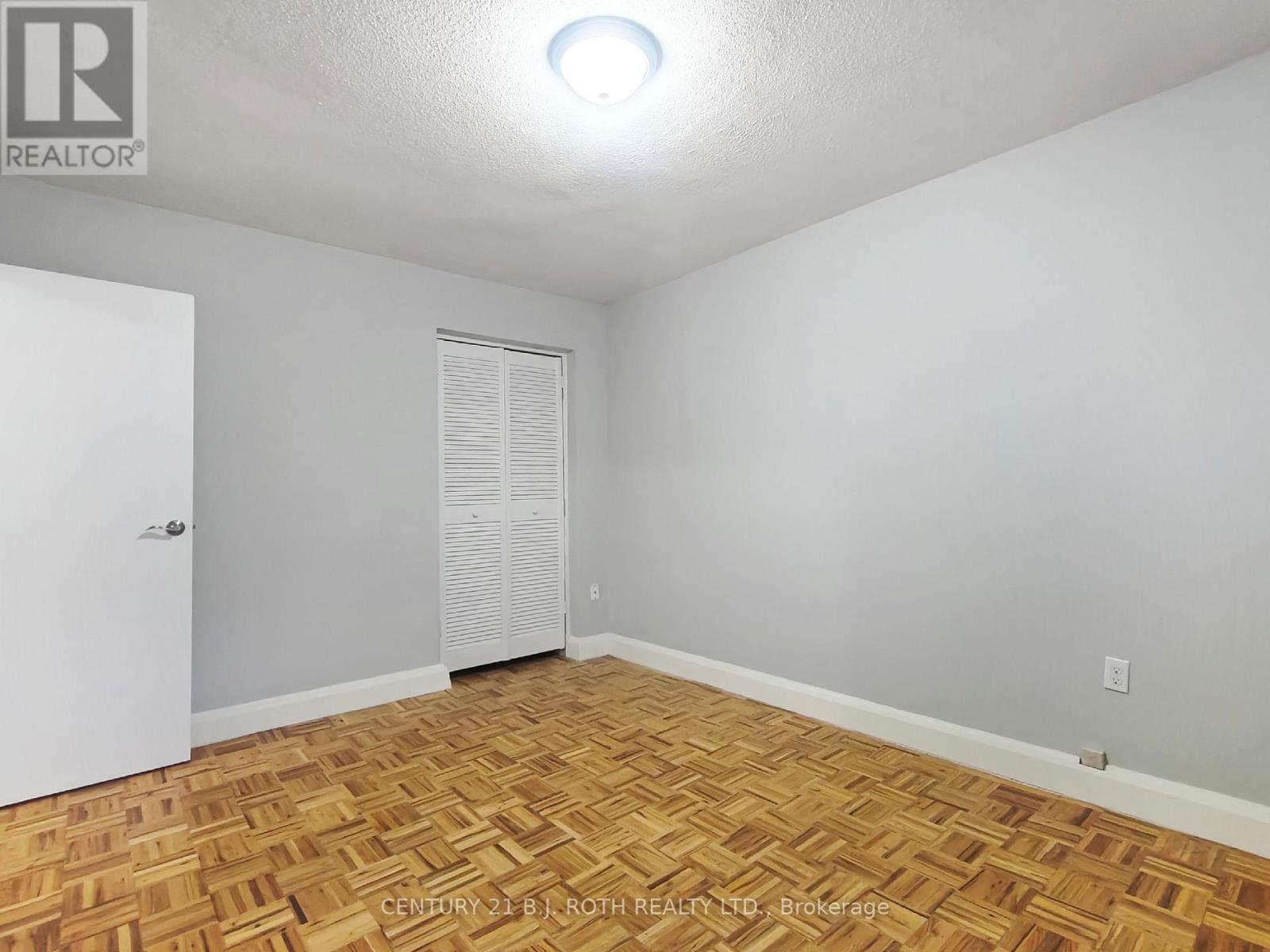 100 - 37 Peel Street, Barrie, Ontario  L4M 3L1 - Photo 8 - S13087706