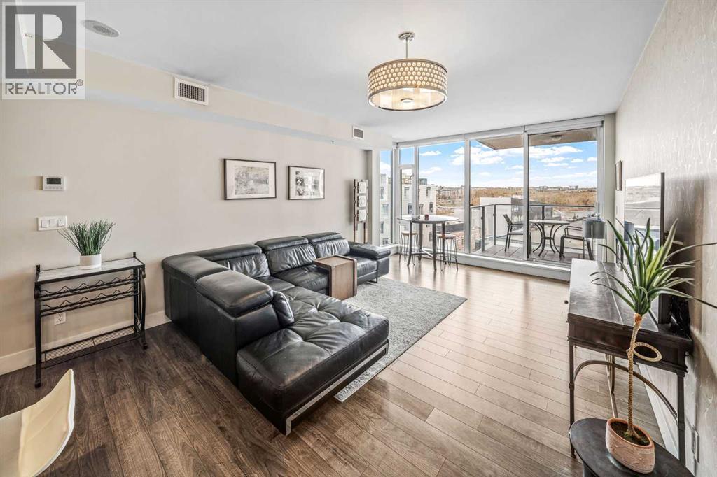 604, 519 Riverfront Avenue Se, Calgary, Alberta  T2G 1K6 - Photo 5 - A2301113