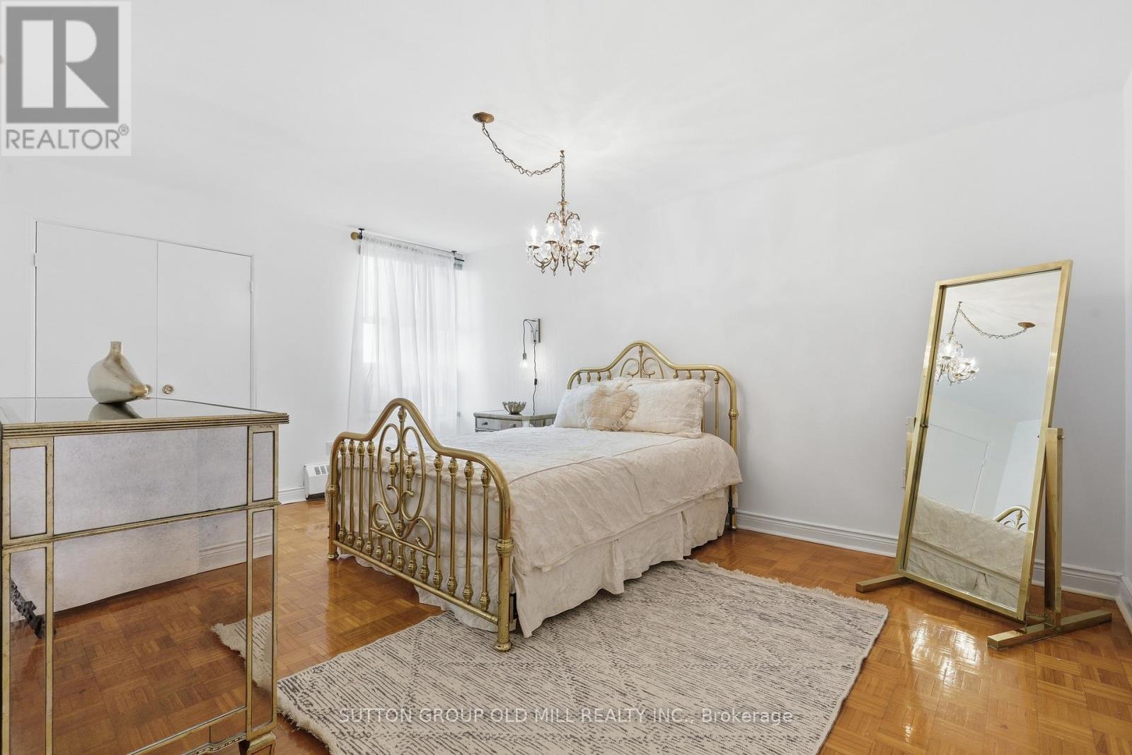 1801 - 360 Ridelle Avenue, Toronto (Briar Hill-Belgravia), Ontario  M6B 1K1 - Photo 11 - W13087680
