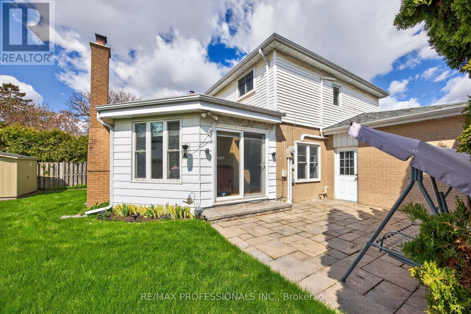 3 Caledon Court, Brampton, Ontario  L6T 1Z6 - Photo 16 - W13087692