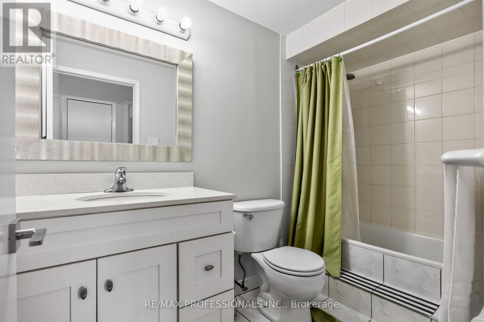 3 Caledon Court, Brampton, Ontario  L6T 1Z6 - Photo 30 - W13087692