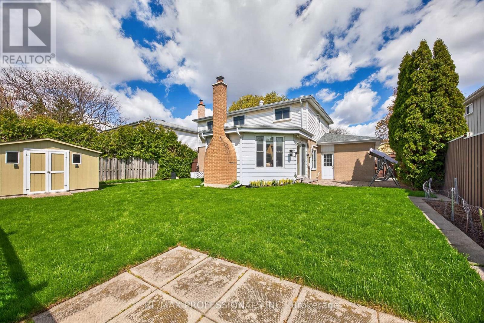 3 Caledon Court, Brampton, Ontario  L6T 1Z6 - Photo 37 - W13087692