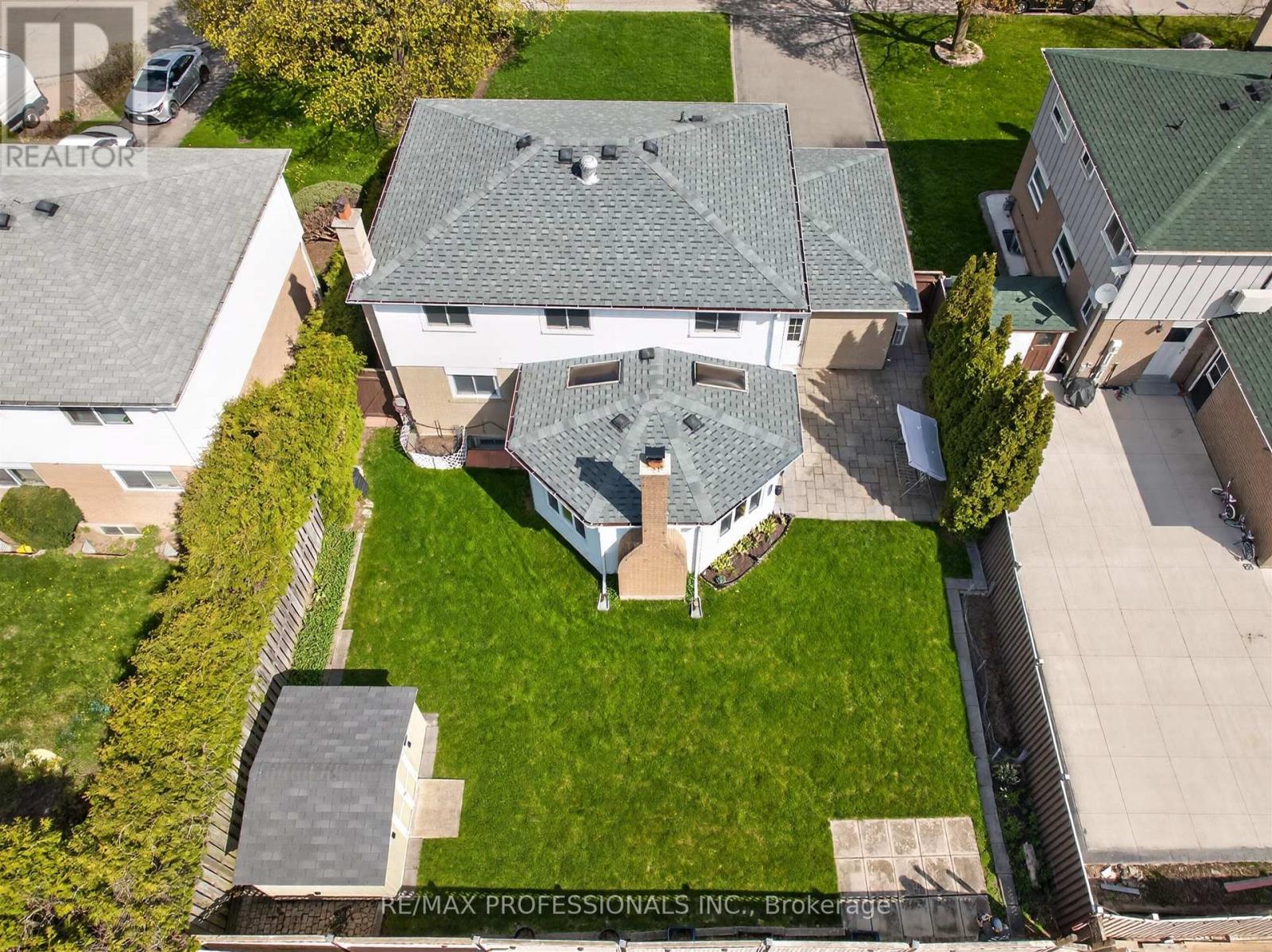 3 Caledon Court, Brampton, Ontario  L6T 1Z6 - Photo 39 - W13087692