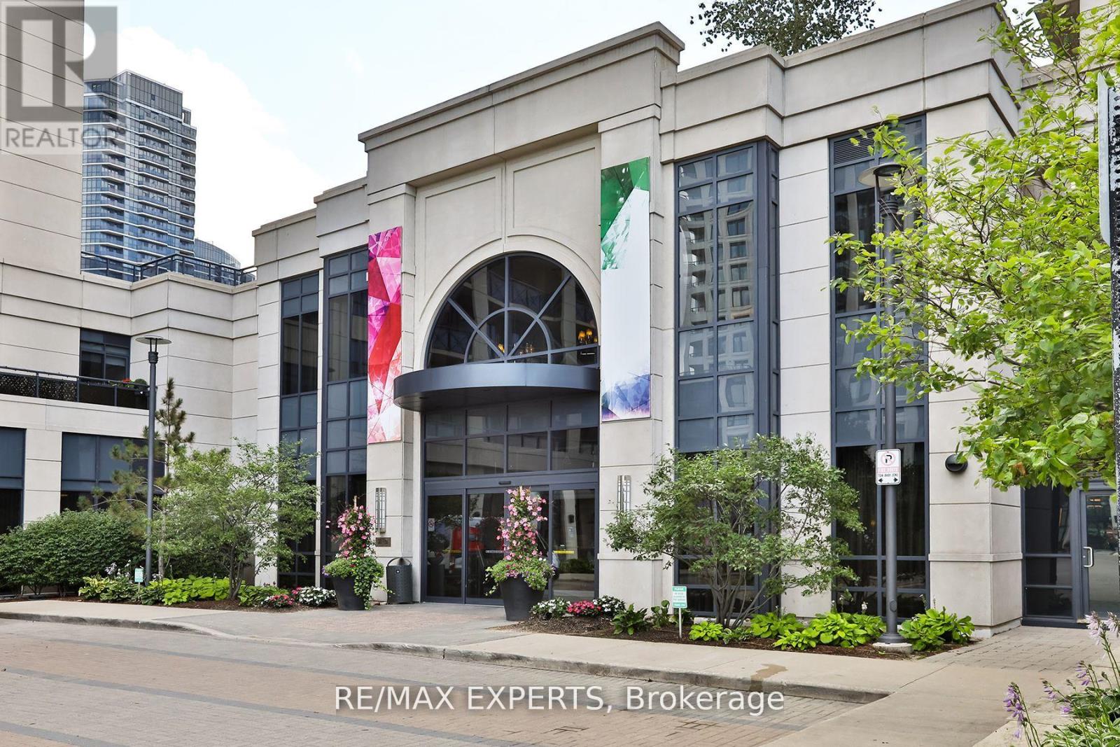 2021 - 2 EVA ROAD, toronto (etobicoke west mall), Ontario