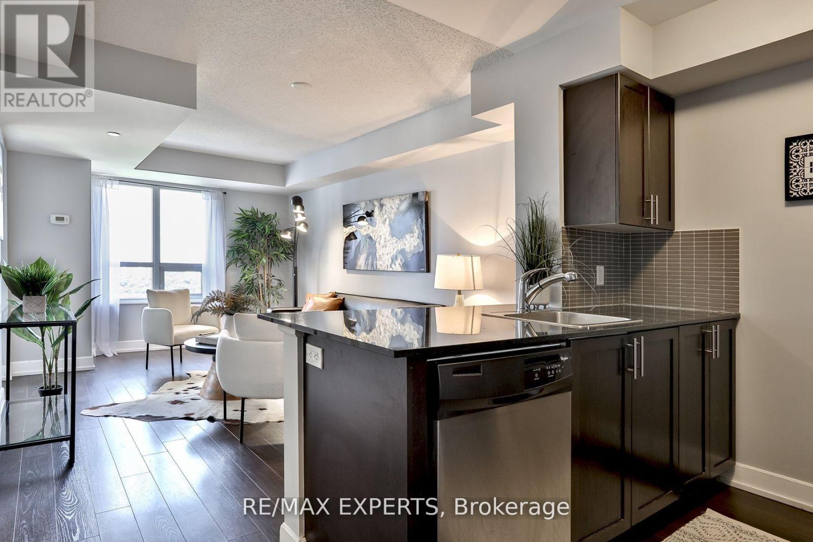 2021 - 2 Eva Road, Toronto, Ontario  M9C 2A8 - Photo 7 - W13087730
