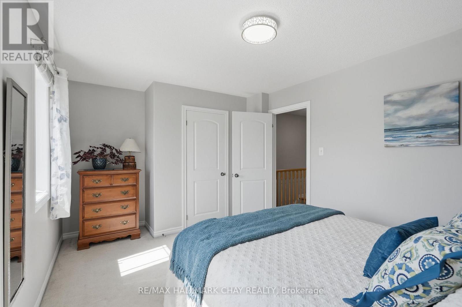 215 Banting Crescent, Essa, Ontario  L3W 0P8 - Photo 23 - N13021258