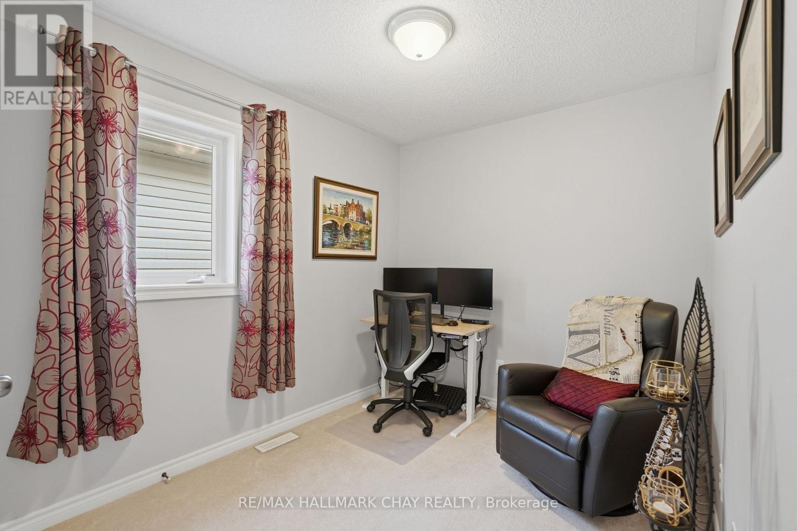 215 Banting Crescent, Essa, Ontario  L3W 0P8 - Photo 20 - N13021258