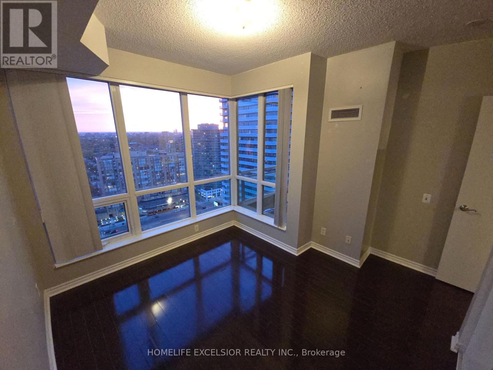 2401 - 60 Byng Avenue, Toronto, Ontario  M2N 7K3 - Photo 18 - C12858942