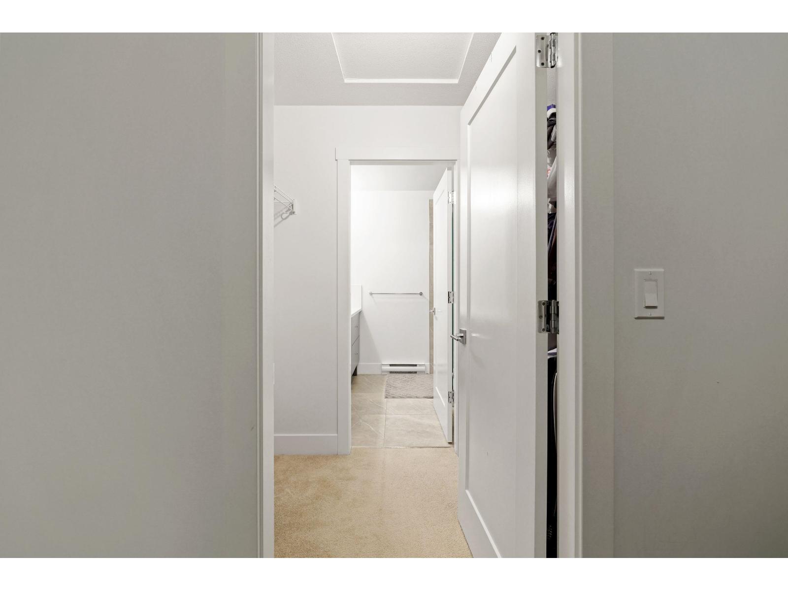 51 2070 Oak Meadows Drive, Surrey, British Columbia  V3Z 1J1 - Photo 24 - R3120009