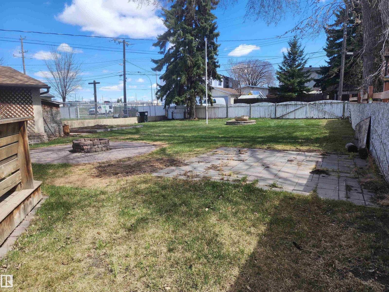 12415 129 St Nw, Edmonton, Alberta  T5L 1H5 - Photo 4 - E4485479