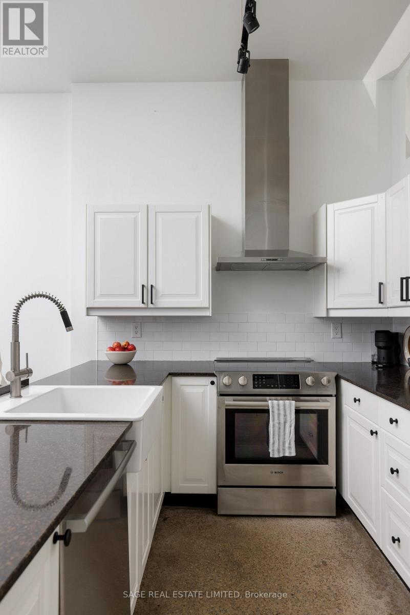 1112 - 700 King Street W, Toronto, Ontario  M5V 2Y6 - Photo 13 - C13083586