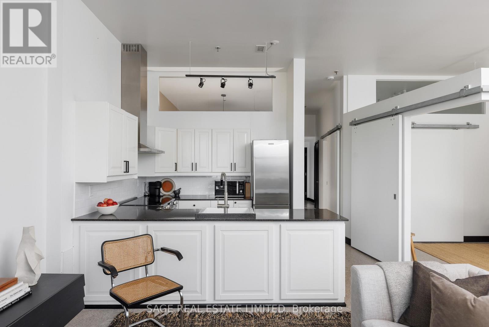 1112 - 700 King Street W, Toronto, Ontario  M5V 2Y6 - Photo 11 - C13083586