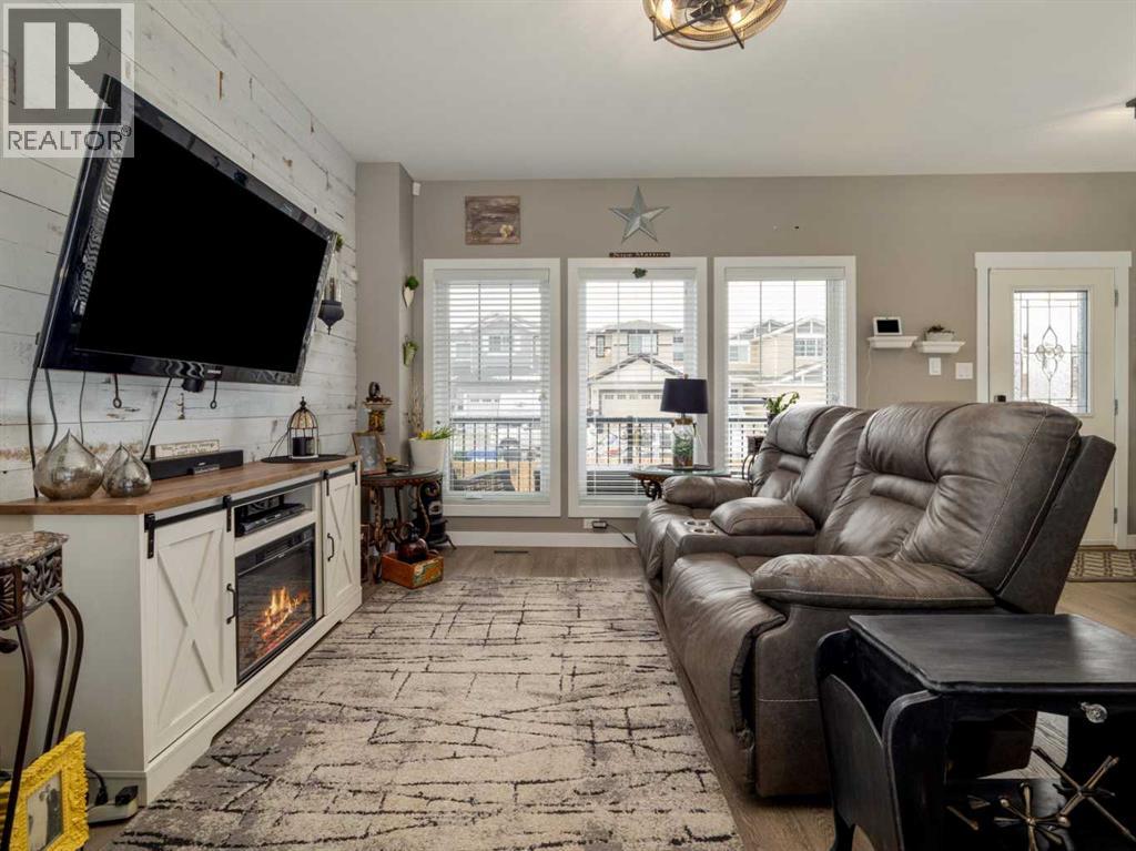 527 Moonlight Lane W, Lethbridge, Alberta  T1J 5K1 - Photo 9 - A2293481