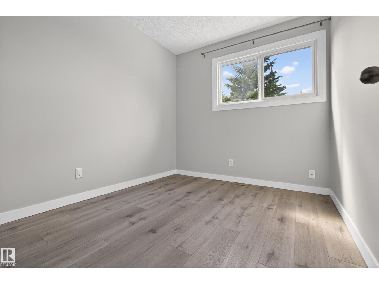 18 Lakewood Vg Nw, Edmonton, Alberta  T6K 2B3 - Photo 18 - E4485881