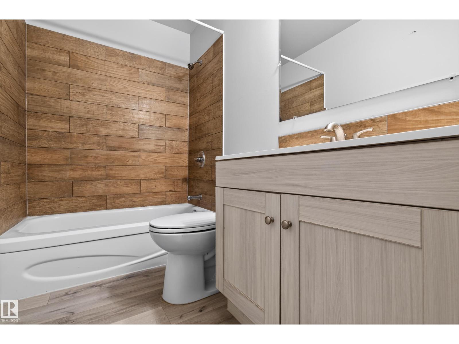 18 Lakewood Vg Nw, Edmonton, Alberta  T6K 2B3 - Photo 25 - E4485881