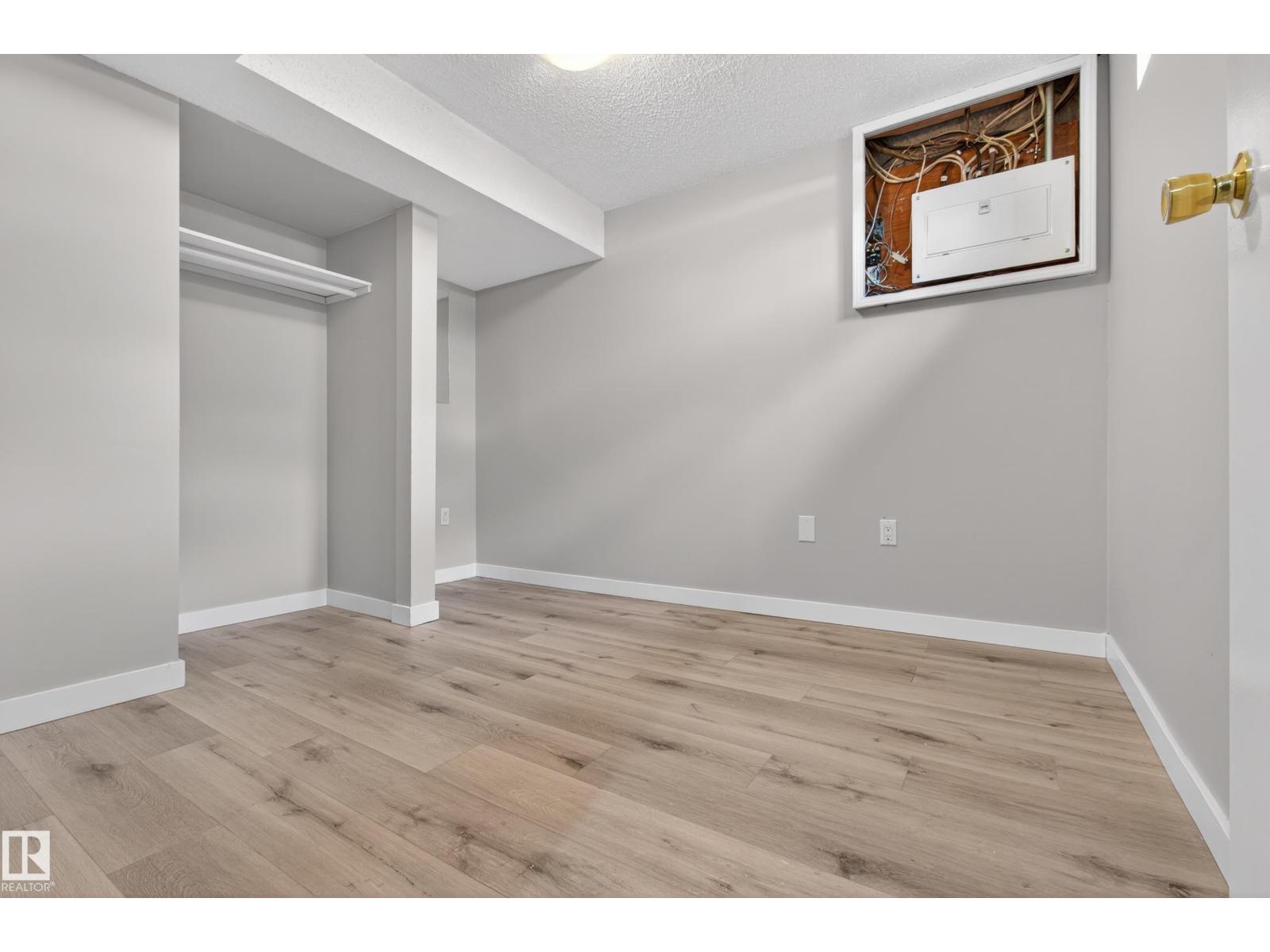 18 Lakewood Vg Nw, Edmonton, Alberta  T6K 2B3 - Photo 28 - E4485881