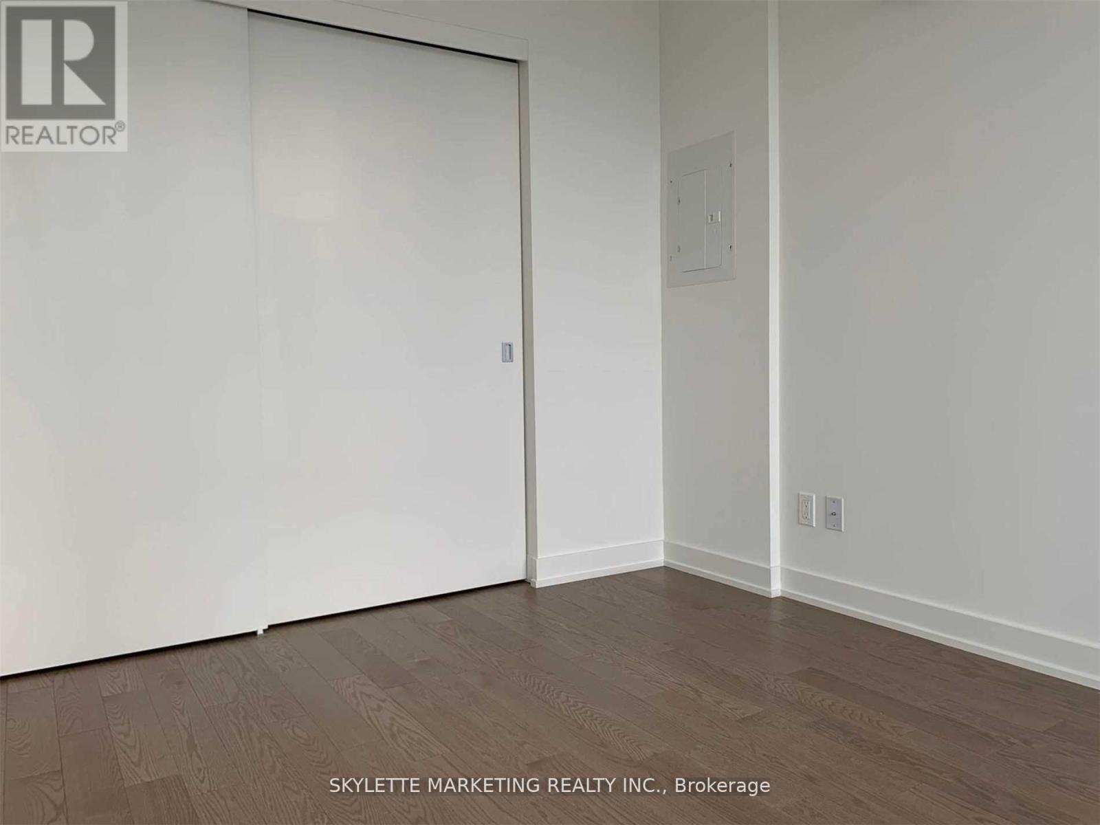 2412 - 25 Richmond Street E, Toronto, Ontario  M5C 0A6 - Photo 10 - C13087754