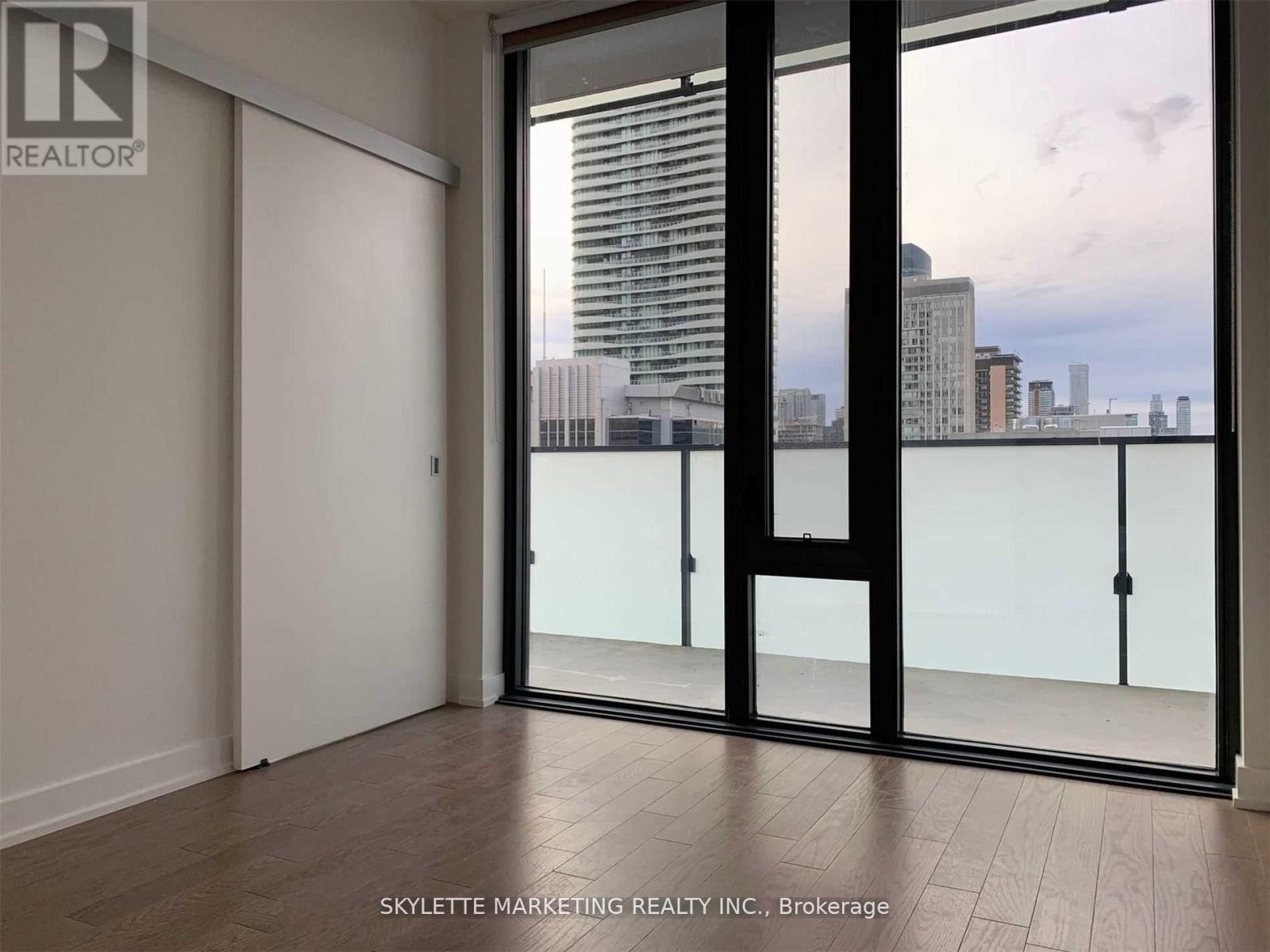 2412 - 25 Richmond Street E, Toronto, Ontario  M5C 0A6 - Photo 12 - C13087754