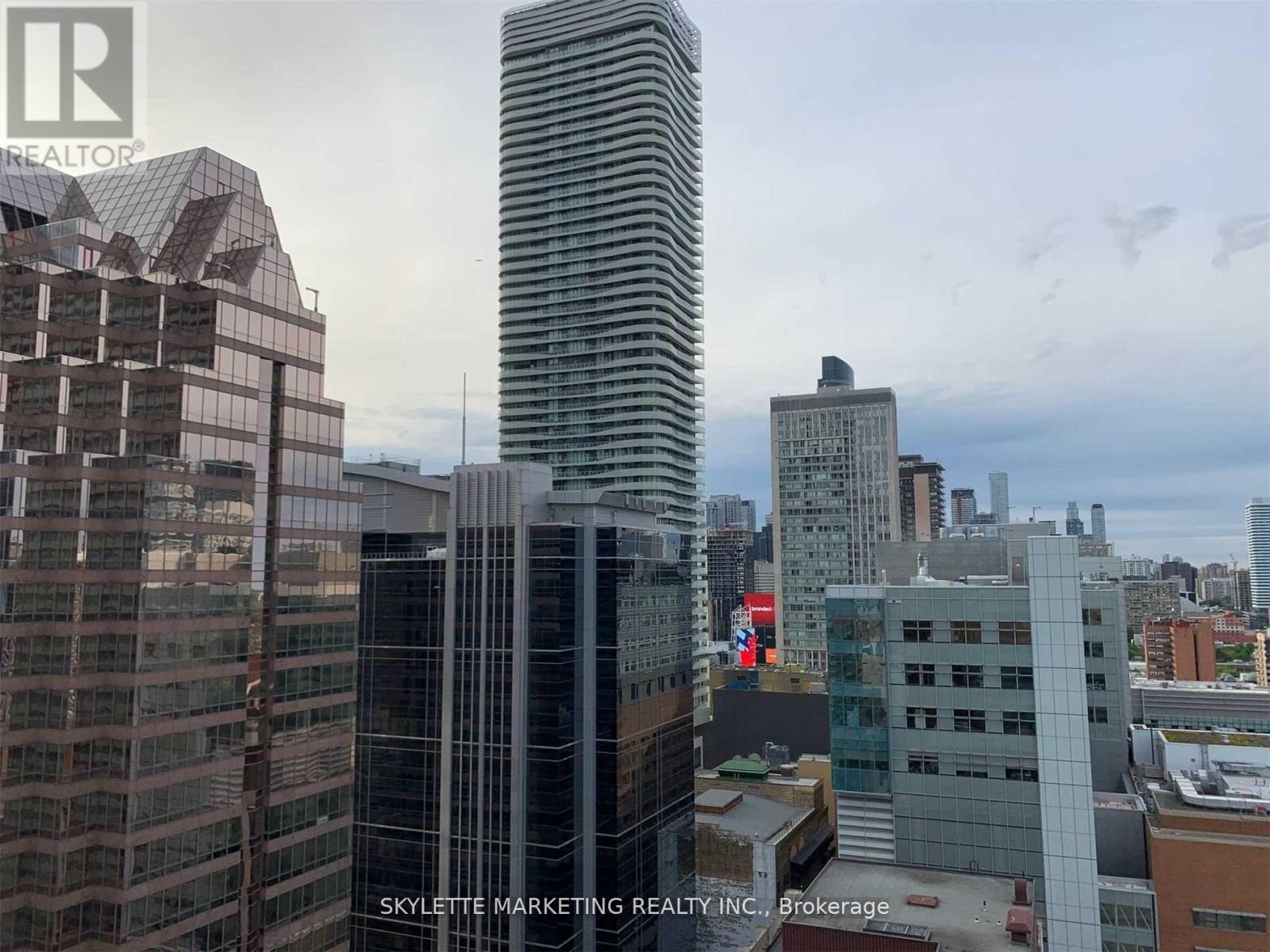 2412 - 25 Richmond Street E, Toronto, Ontario  M5C 0A6 - Photo 15 - C13087754