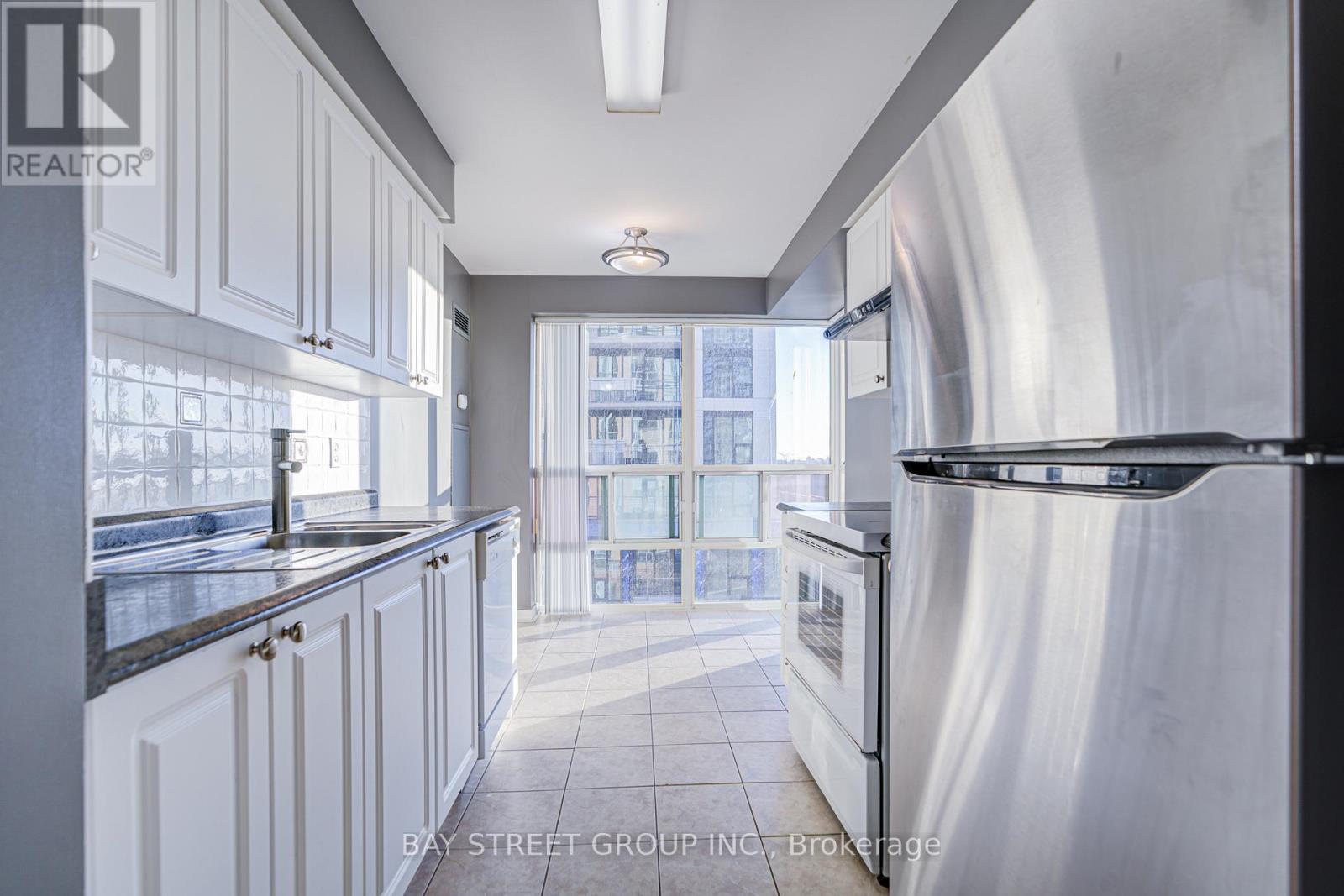 802 - 28 Olive Avenue, Toronto, Ontario  M2N 7E6 - Photo 15 - C13087758