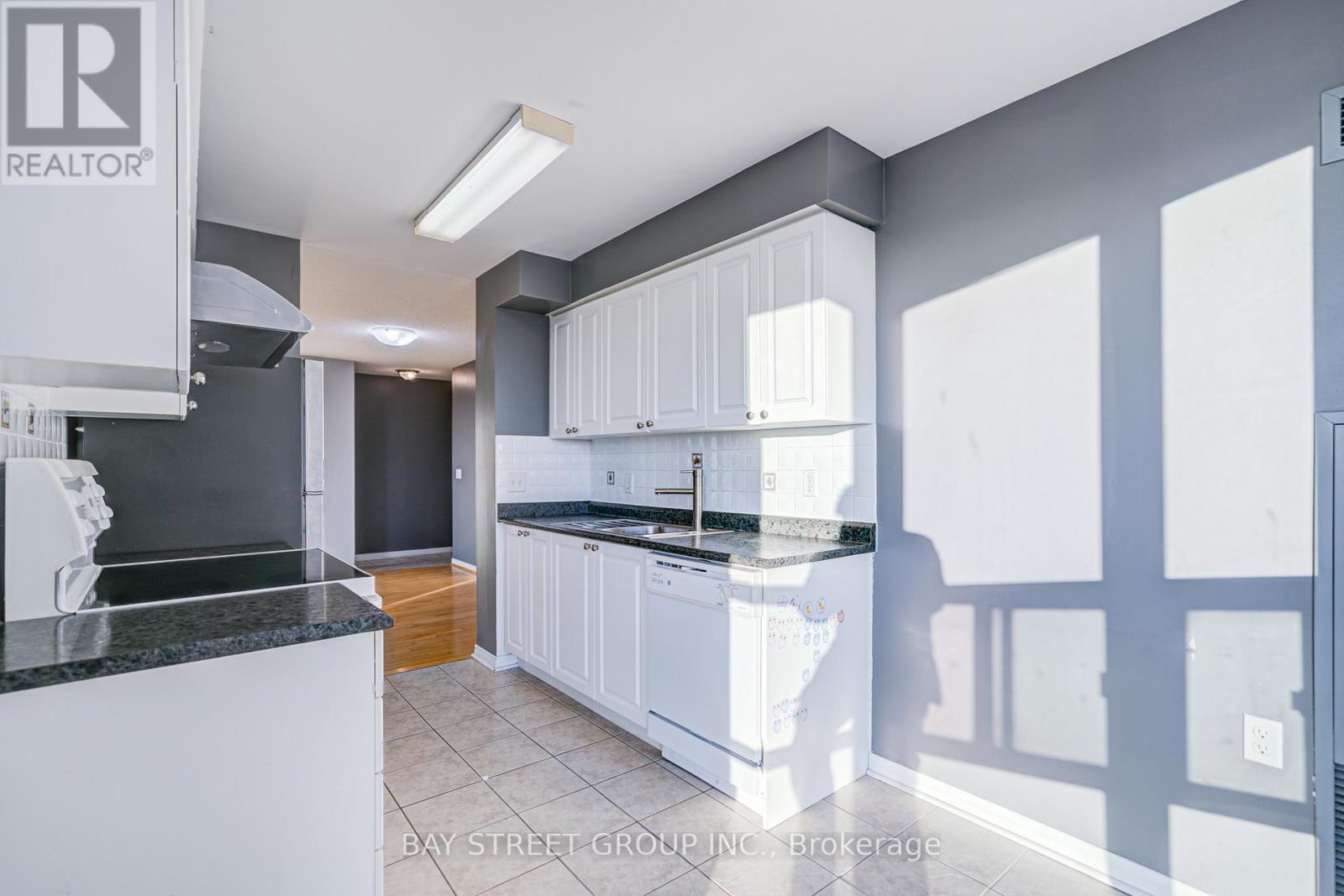 802 - 28 Olive Avenue, Toronto, Ontario  M2N 7E6 - Photo 17 - C13087758