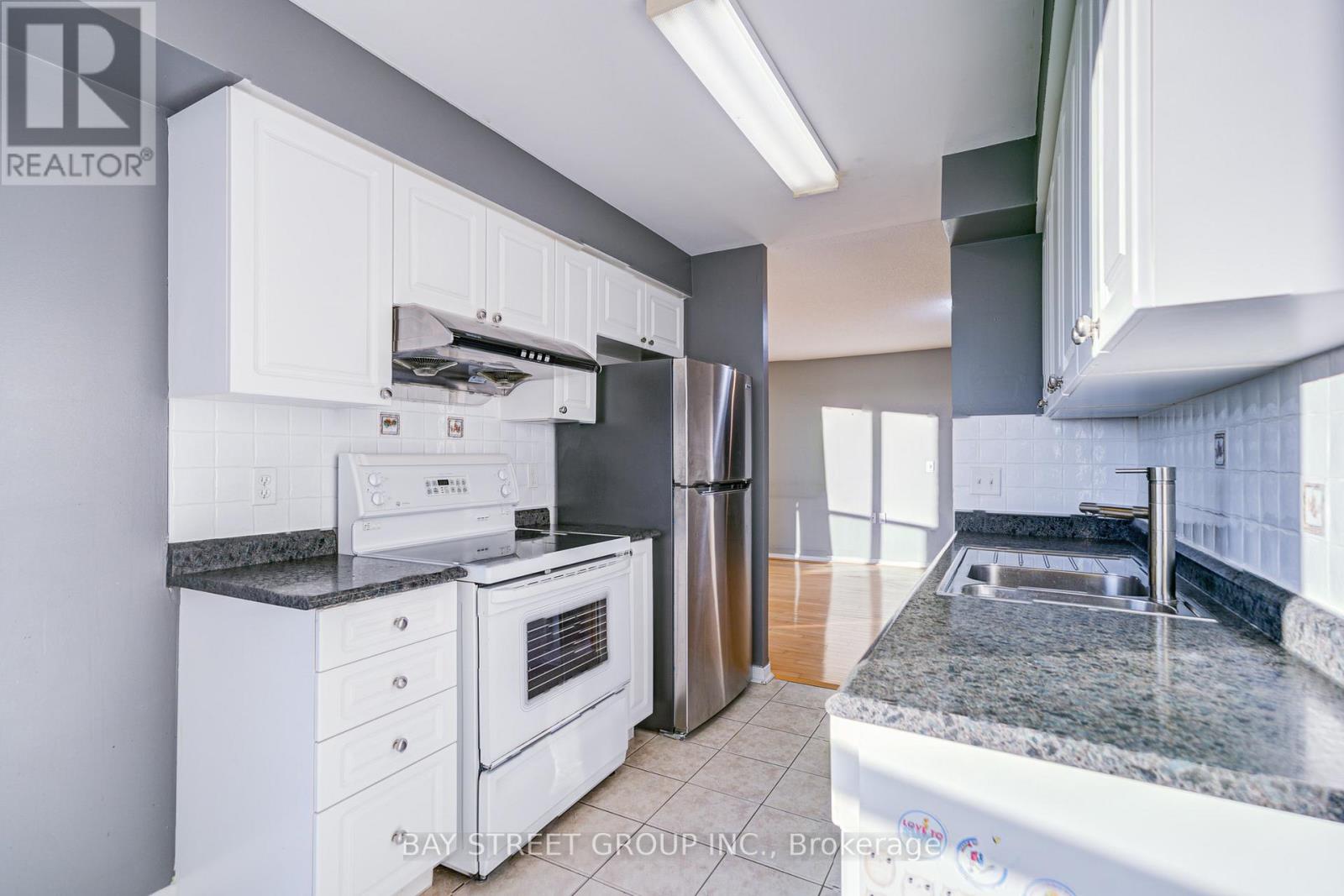 802 - 28 Olive Avenue, Toronto, Ontario  M2N 7E6 - Photo 18 - C13087758