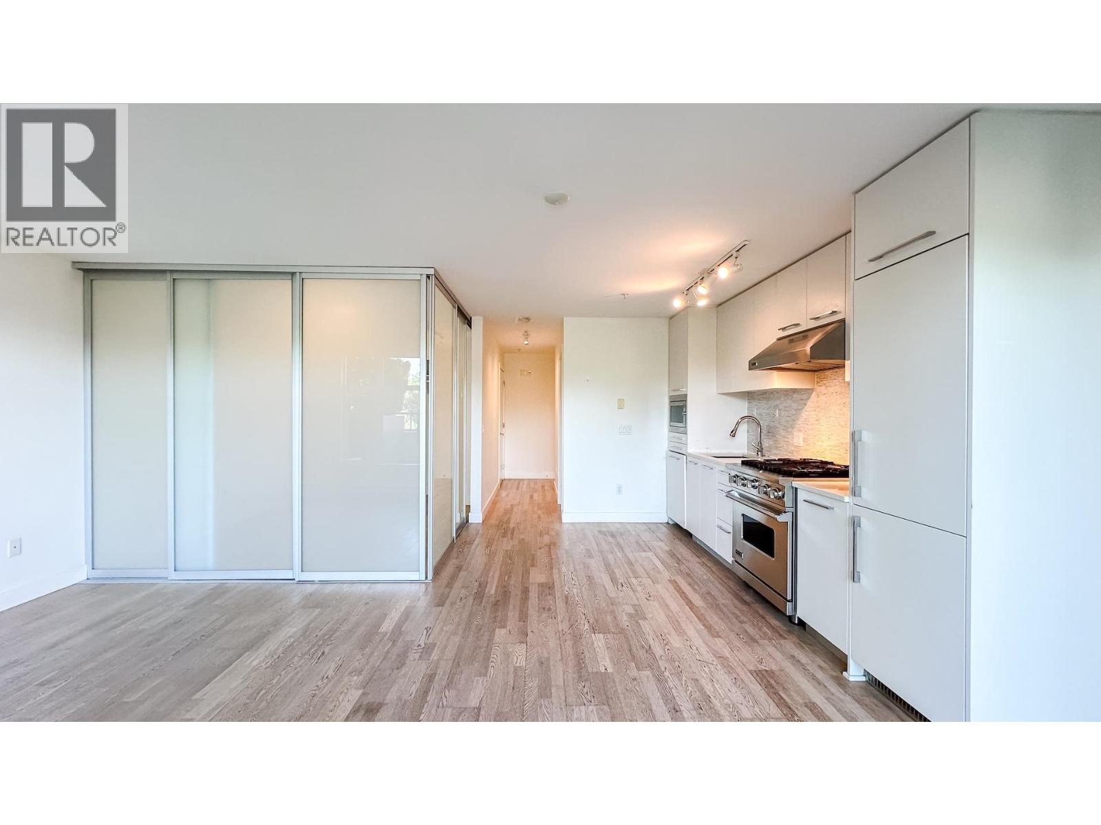 202 4355 W 10th Avenue, Vancouver, British Columbia  V6R 2H6 - Photo 4 - R3119642