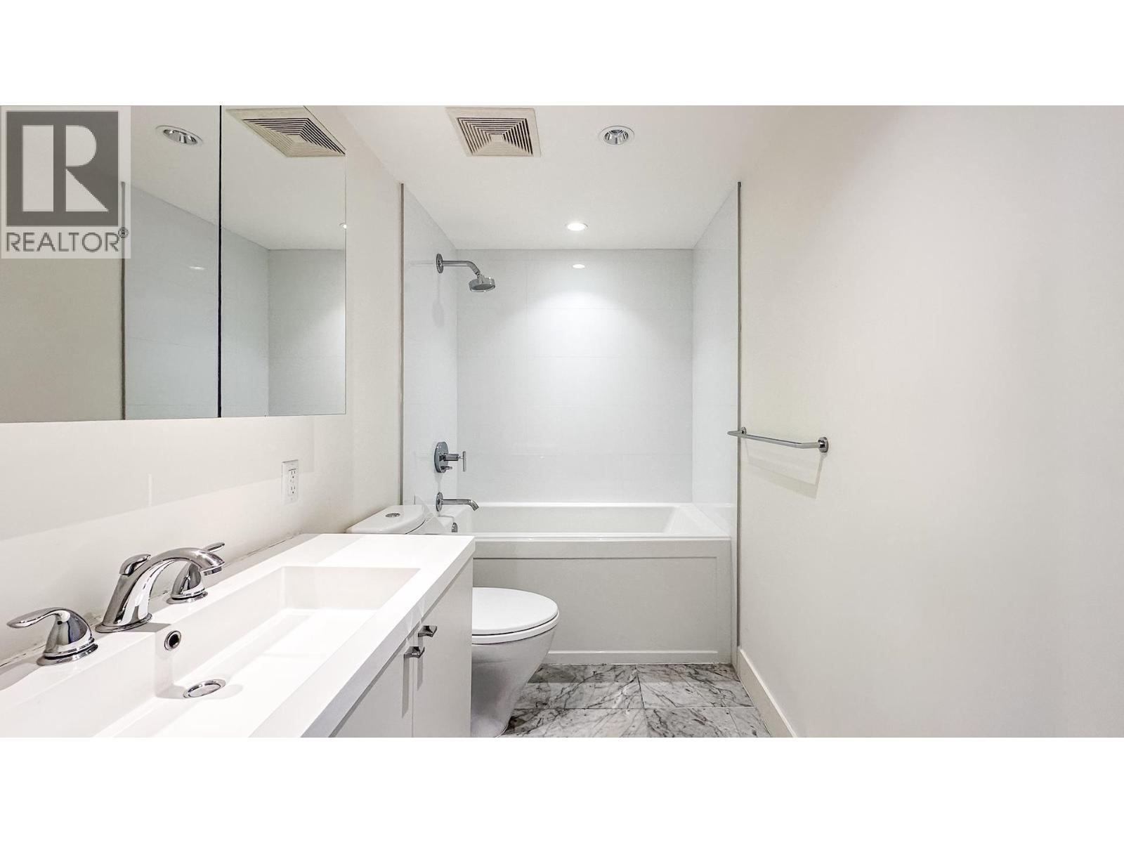 202 4355 W 10th Avenue, Vancouver, British Columbia  V6R 2H6 - Photo 13 - R3119642