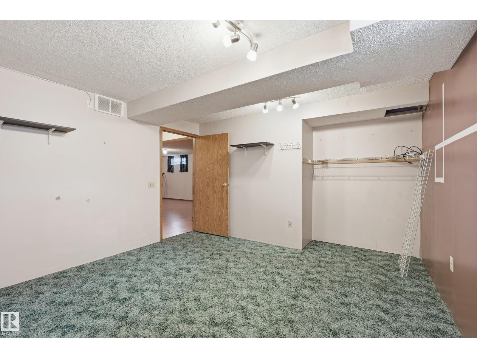 1242 Joyce Cr Nw, Edmonton, Alberta  T6L 6V3 - Photo 16 - E4485884