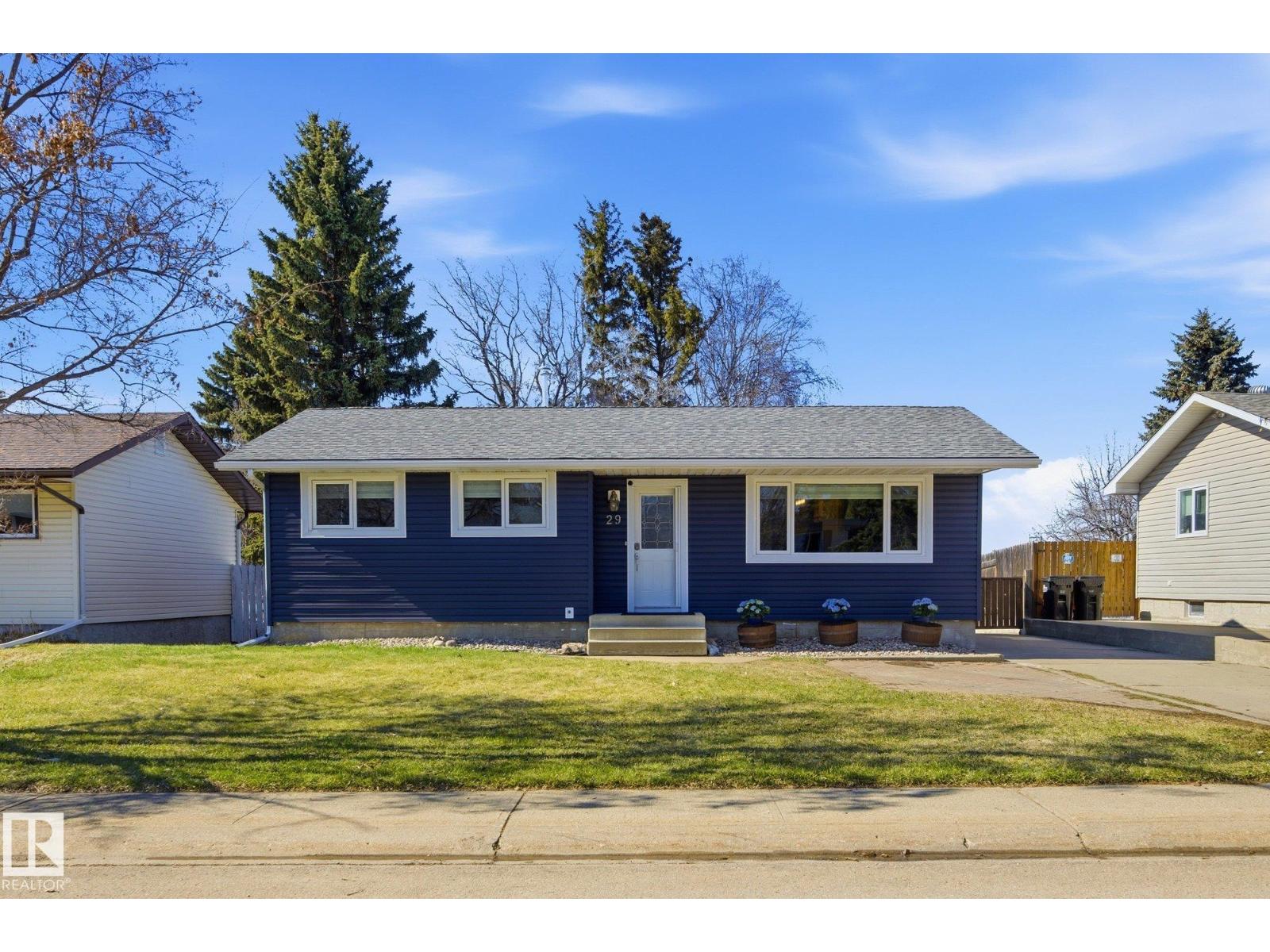 29 MORELAND RD, sherwood park, Alberta