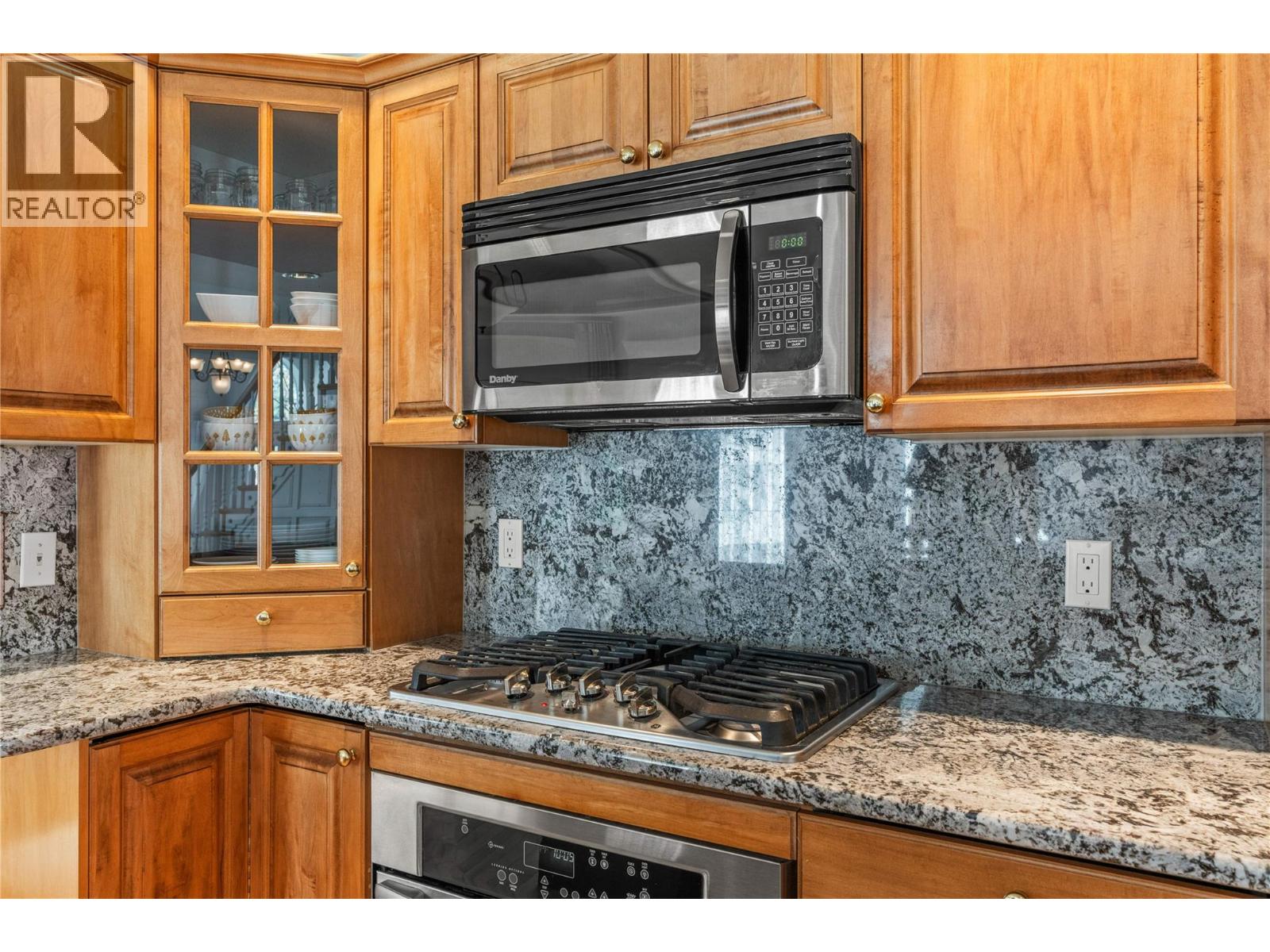 10563 Okanagan Centre Road W, Lake Country, British Columbia  V4V 2H8 - Photo 23 - 10384660
