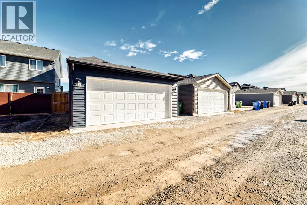 37 Legacy Glen Point SE, Calgary, Alberta  T2X 4T2 - Photo 36 - A2293977