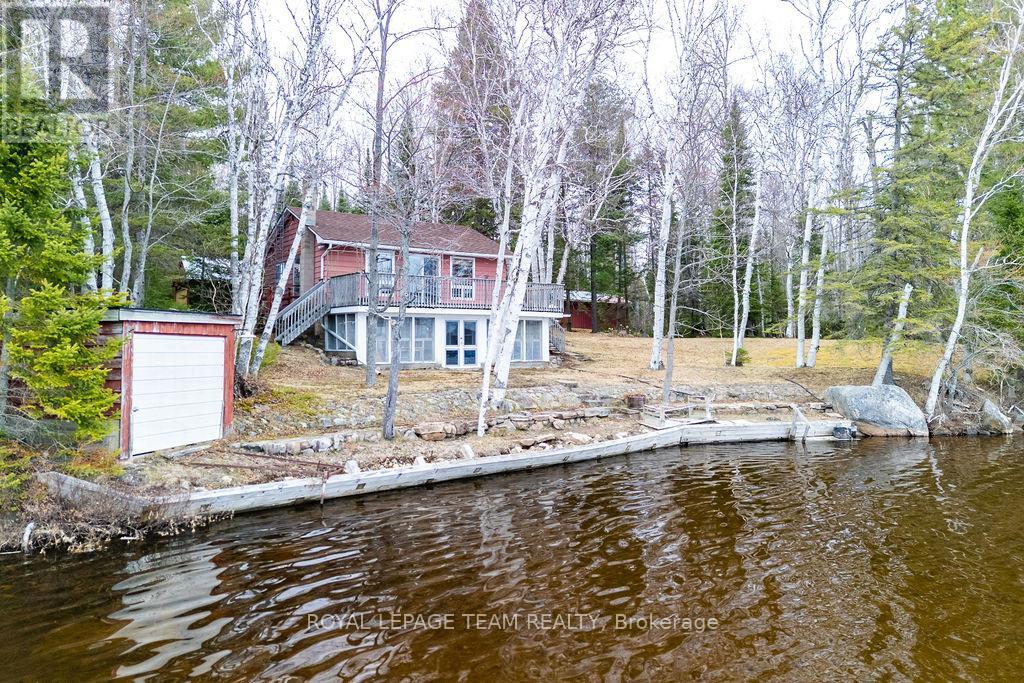 9 Island Boat Launch Lane, Madawaska Valley, Ontario  K0J 2M0 - Photo 2 - X13087824